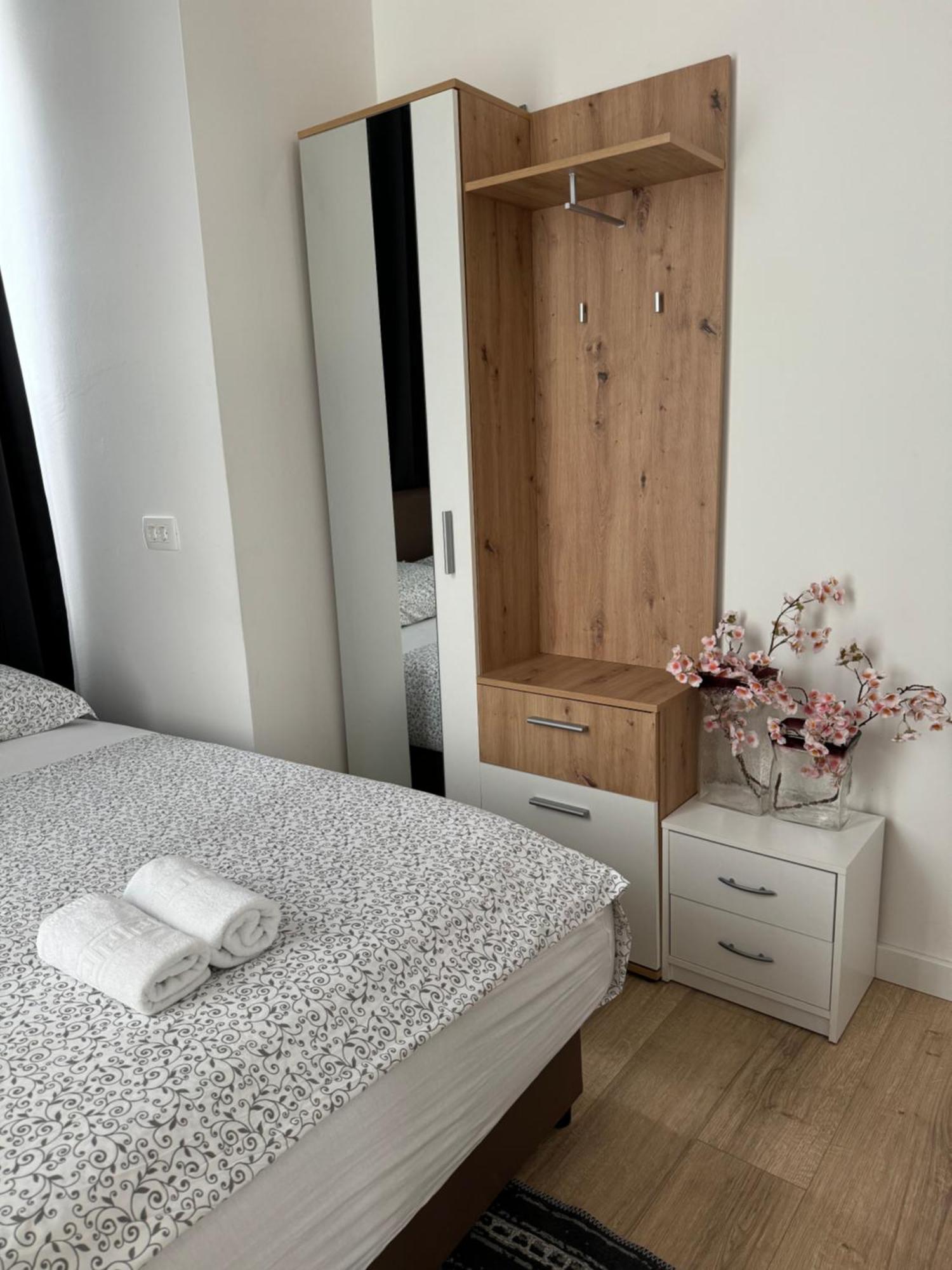 Two Bedroom Apartment N Split Bagian luar foto
